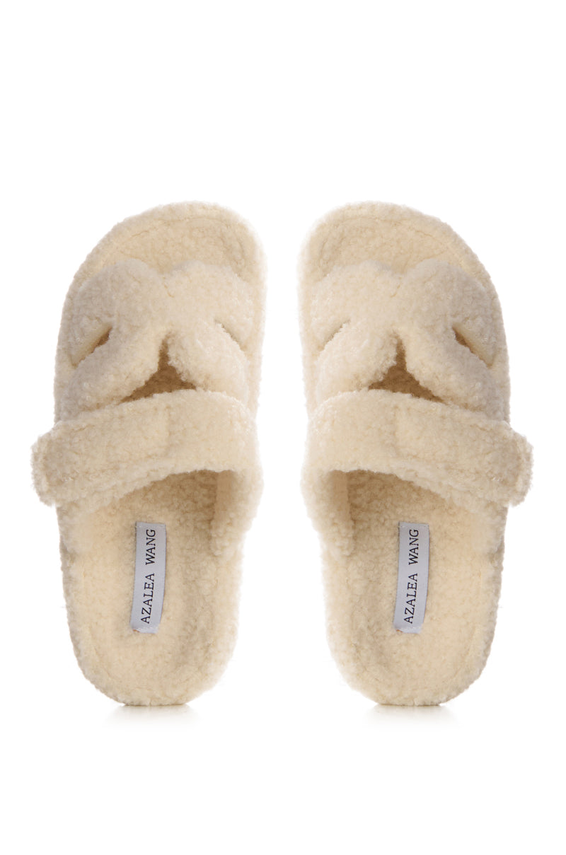 AZALEA WANG JACOBEAN CREAM FUZZY SANDAL