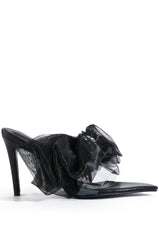 AZALEA WANG CAPABLE BOW SANDAL IN BLACK
