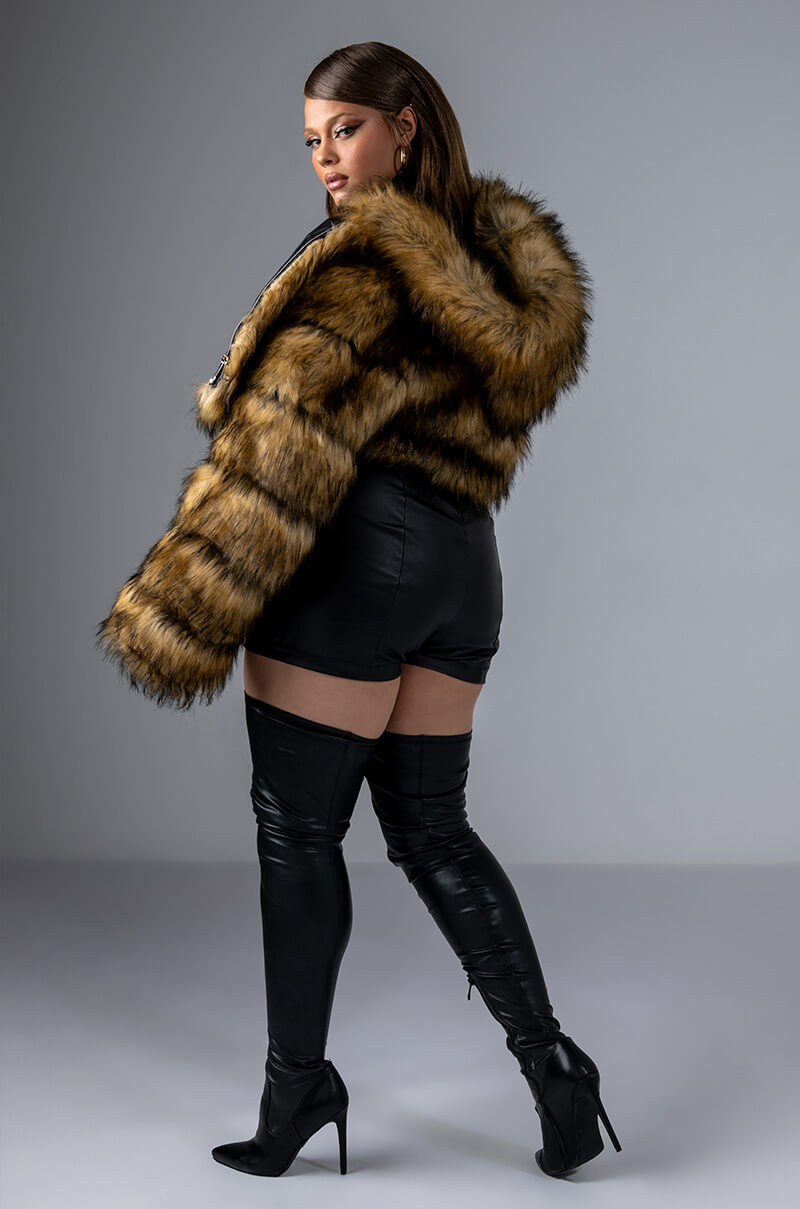 PLUS GRACELLE FAUX FUR CROPPED JACKET