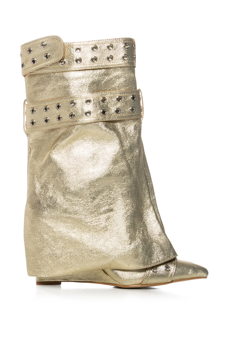 AZALEA WANG QISTINA GOLD METALLIC FOLDOVER WEDGE BOOTIE