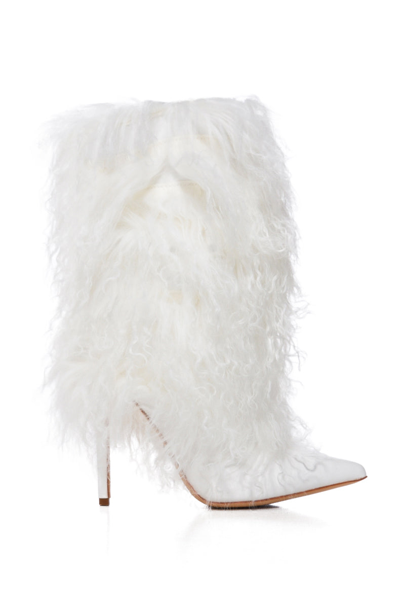 AZALEA WANG MOHAIR FUR BOOT IN WHITE