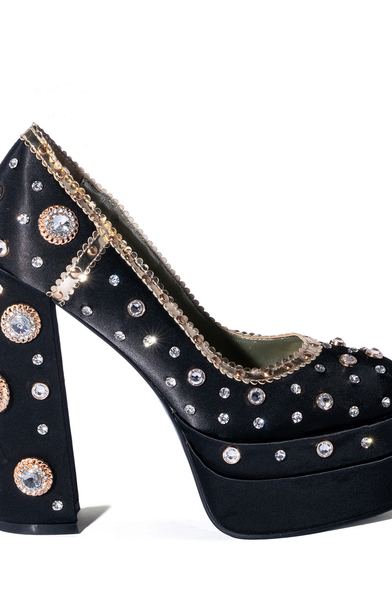 AZALEA WANG CLEA SATIN PUMP IN BLACK