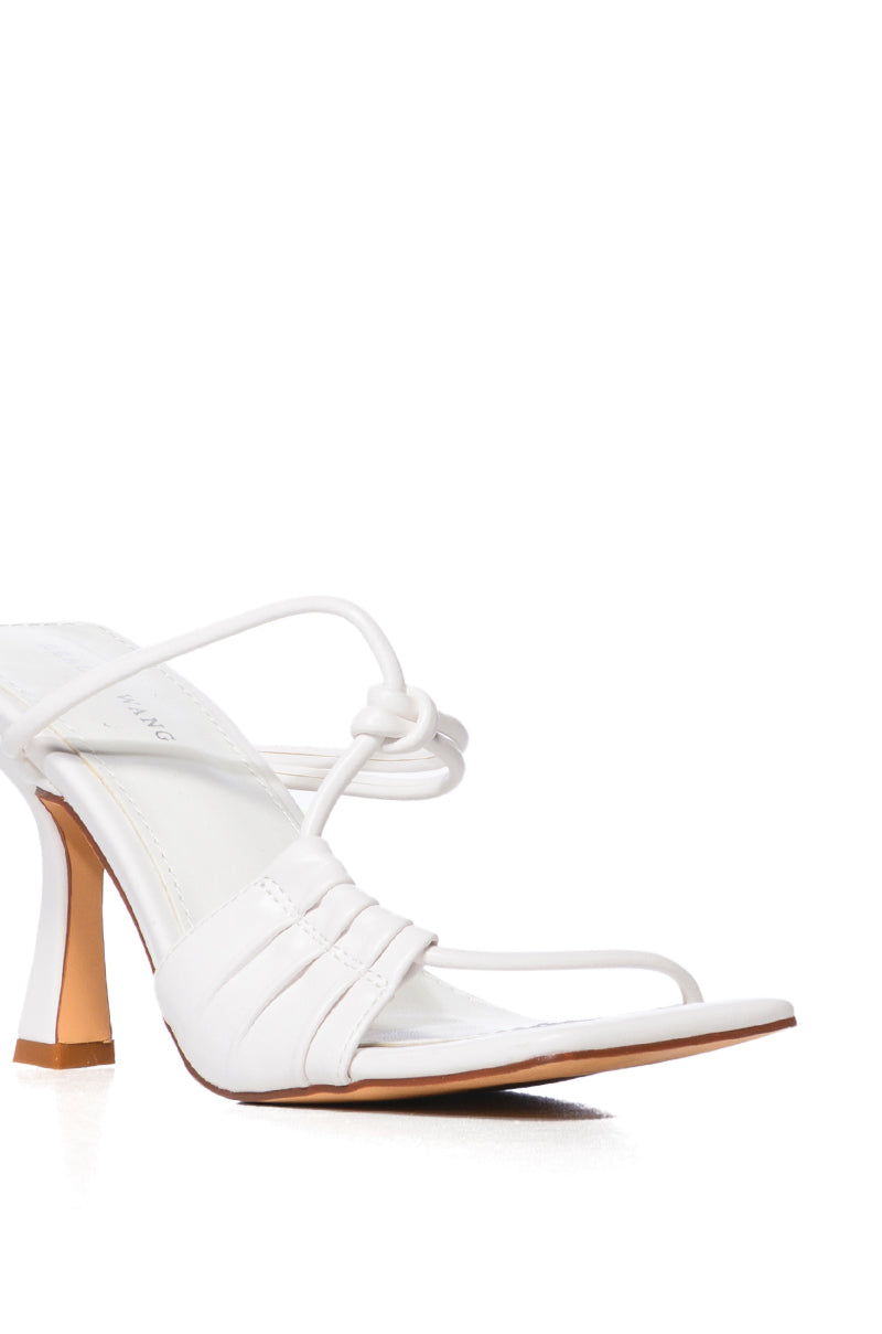 AZALEA WANG BEEBA WHITE SANDAL