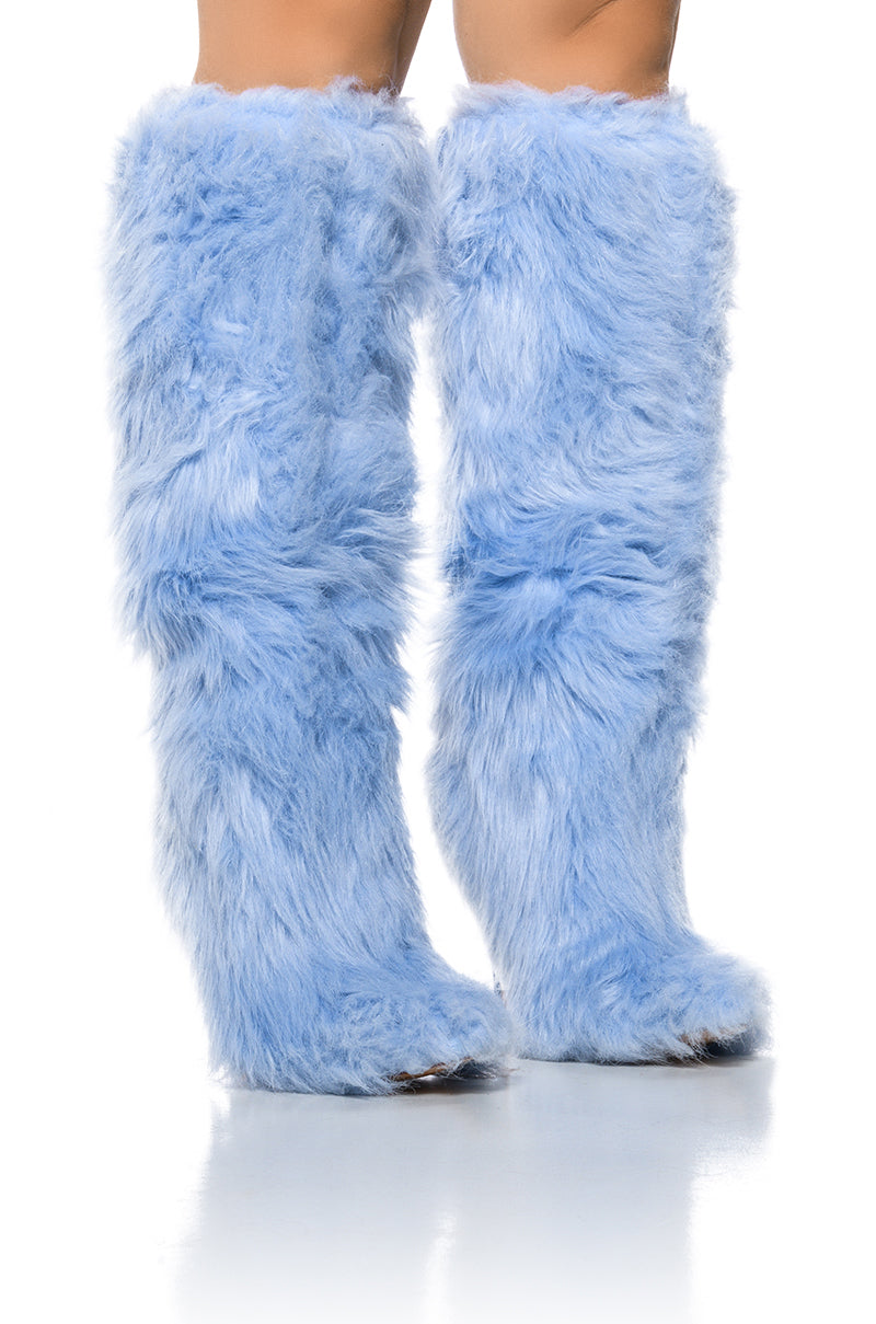 AZALEA WANG UPSETTER BLUE FURRY BOOT