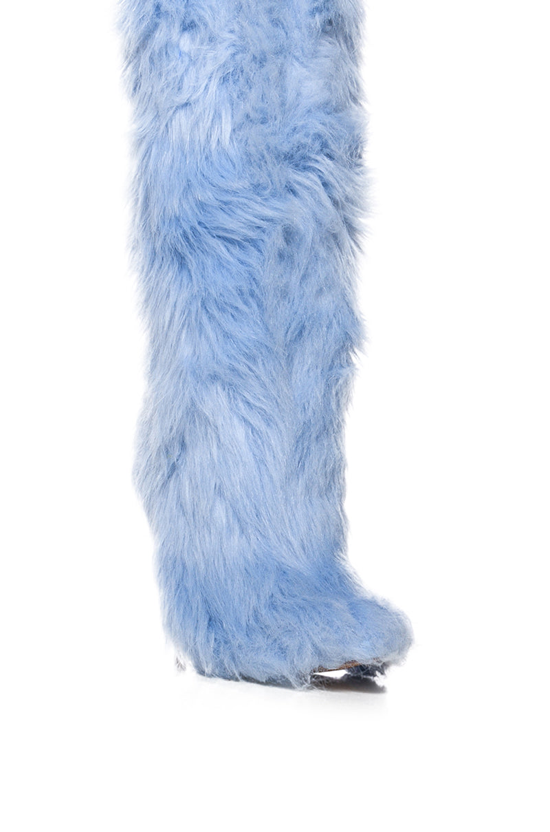 AZALEA WANG UPSETTER BLUE FURRY BOOT