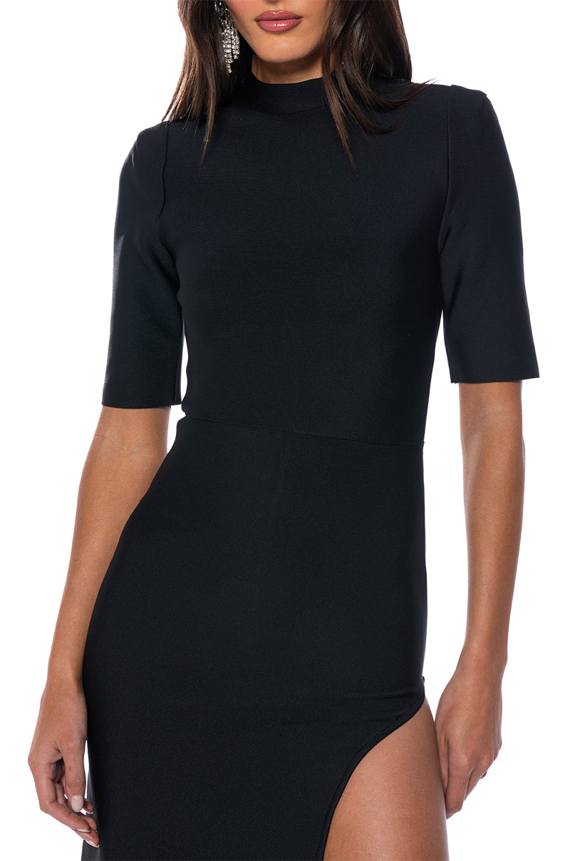 AMELIA TURTLENECK BODYCON MAXI DRESS