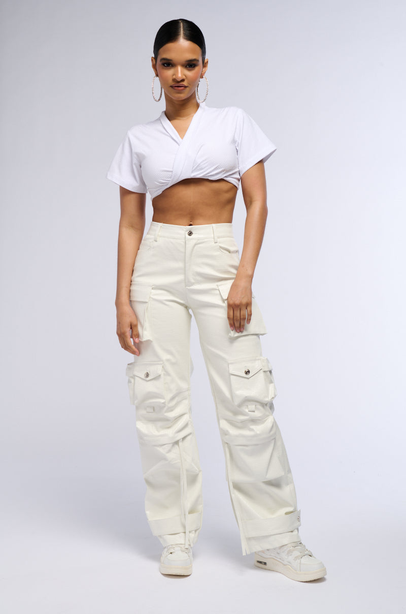 CALICO EMBELLISHED SURPLICE CROPPED T SHIRT