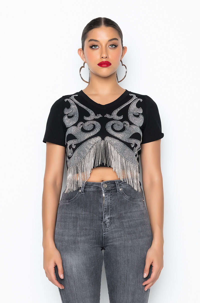 CAUGHT UP IN THE RHYTHM EMBELLISHED TEE