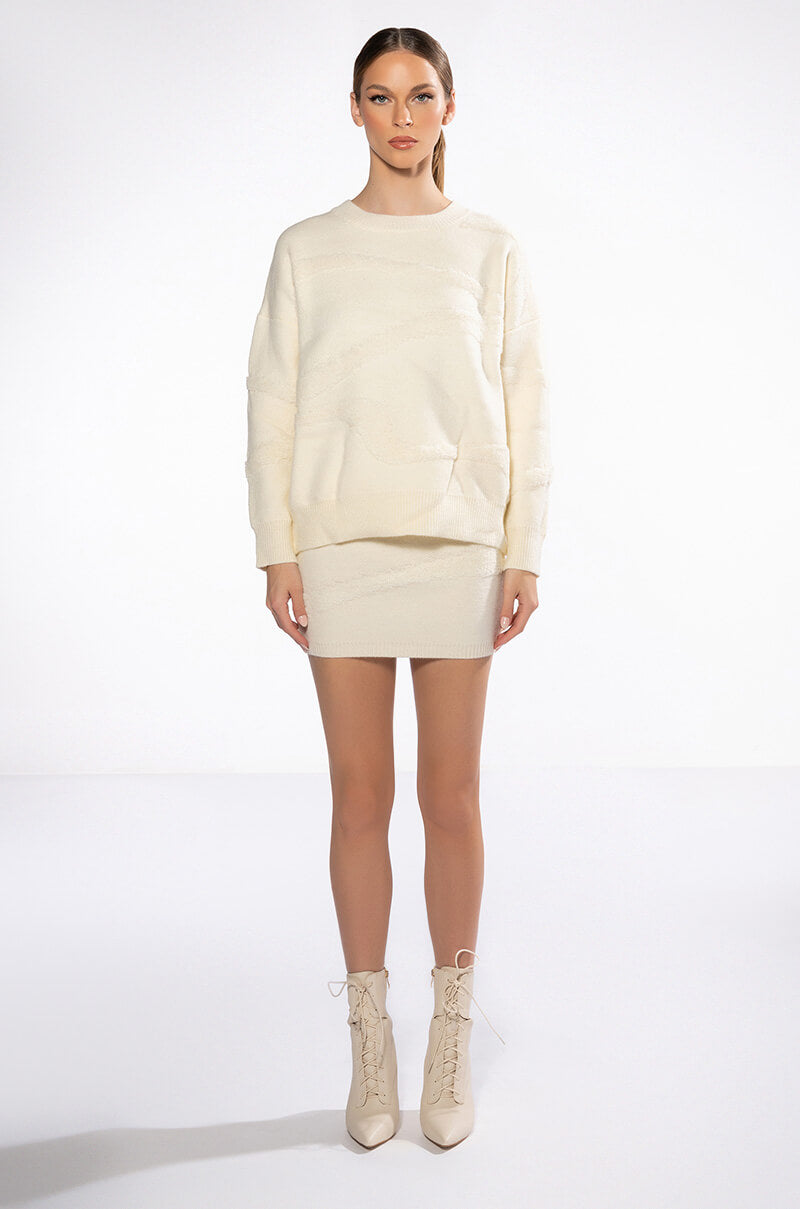 COMIN IN HOT KNIT MINI SKIRT