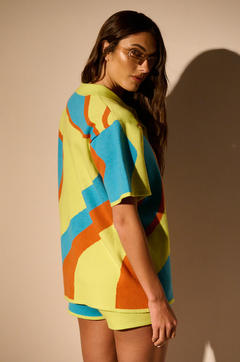 GET GROOVY KNIT BUTTON DOWN TOP