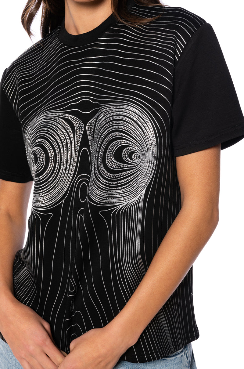 HEARTLESS EMBELLISHED GRAPHIC T SHIRT