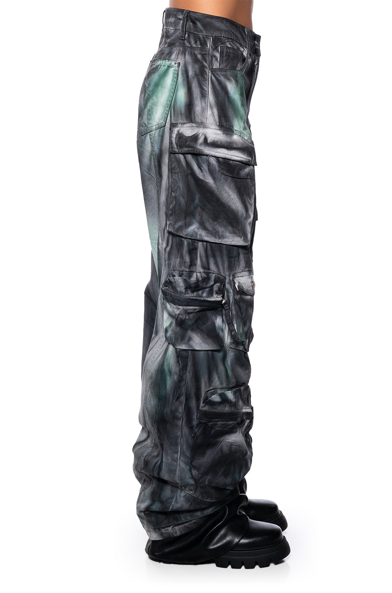 I AINT WORRIED CARGO PANTS