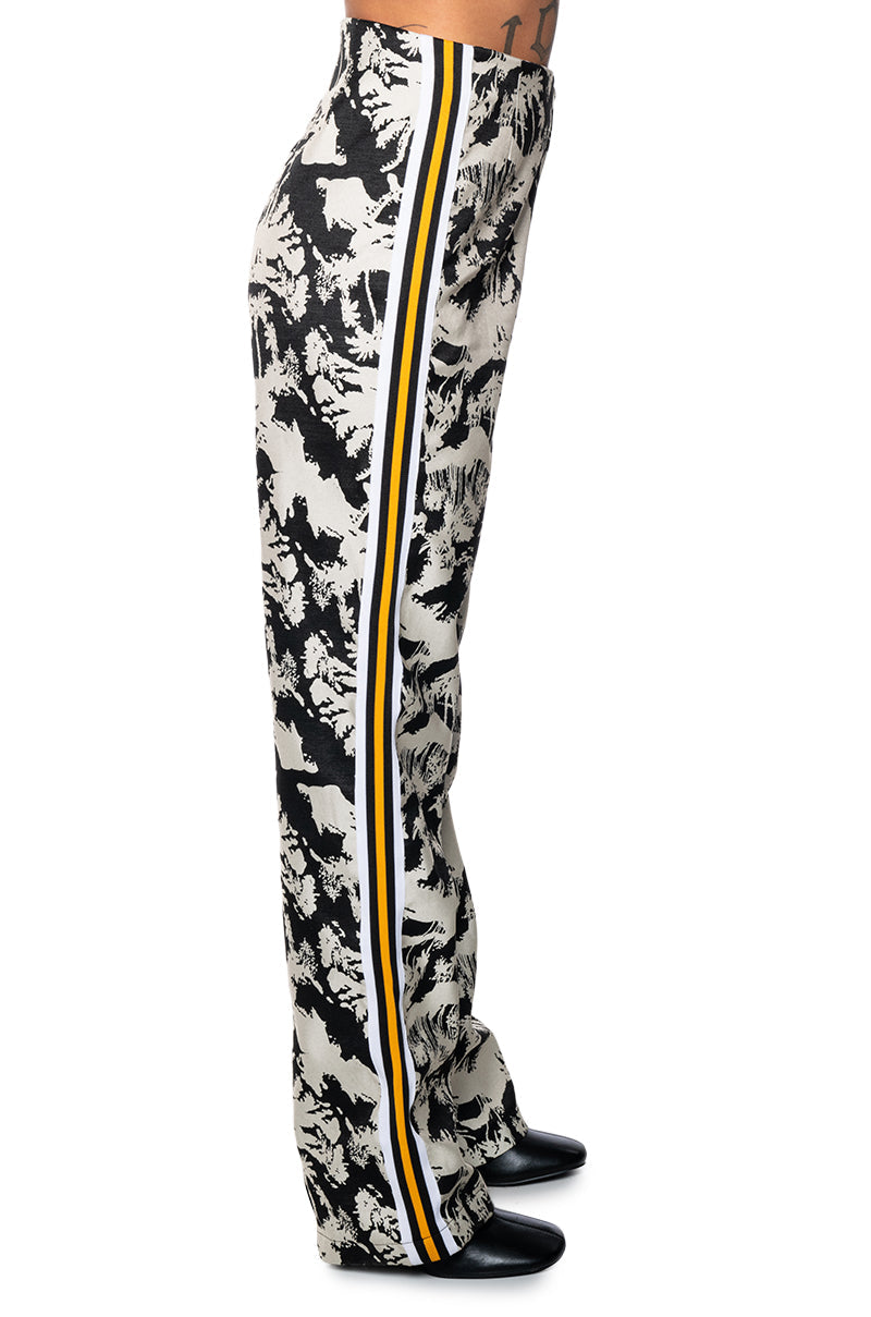 INDIFFERENT RIB TRIM TROUSER PANT