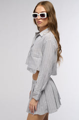 LEAVE IT BETTER BUTTON DOWN BLOUSE