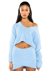 MADE YOU LOOK V NECK CROP SWEATER