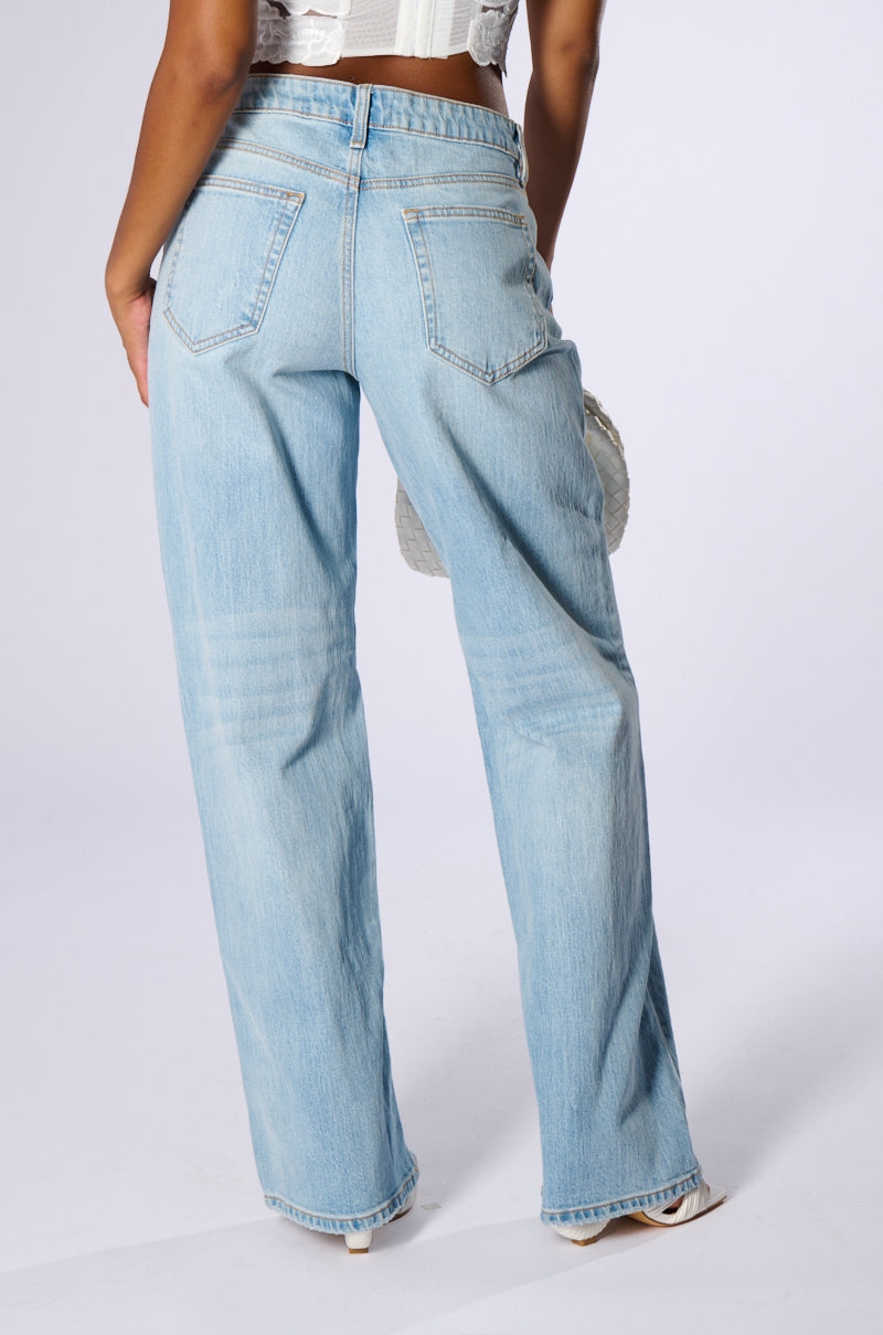 NICOLE VINTAGE LOW RISE JEAN