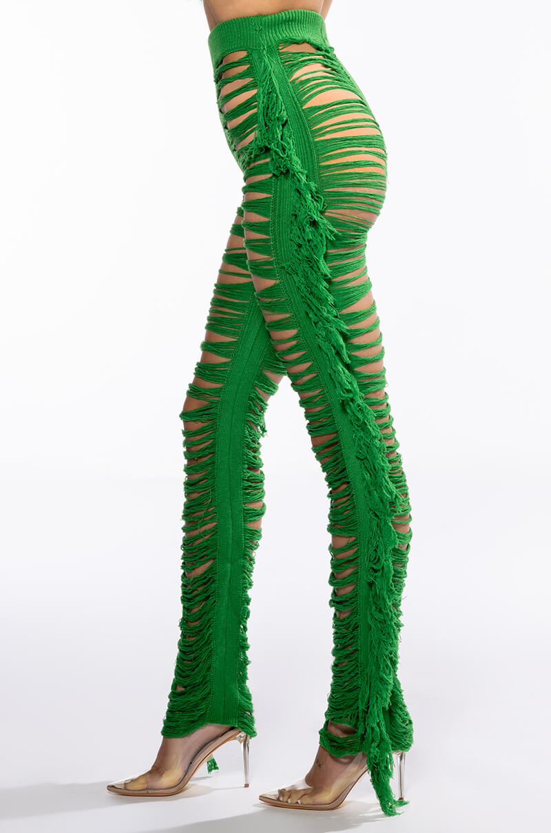 ON THE BORDER KNIT PANTS