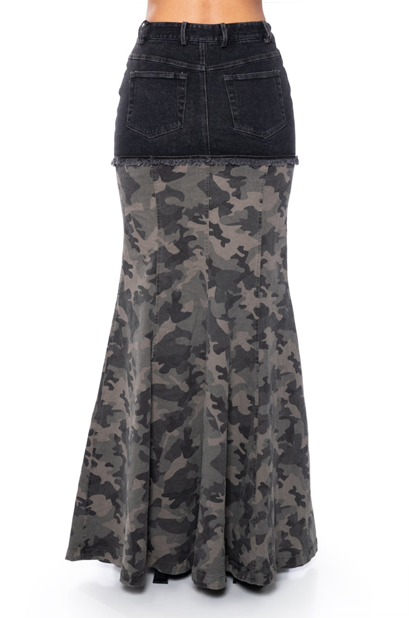 ON THE GO CAMO MAXI SKIRT