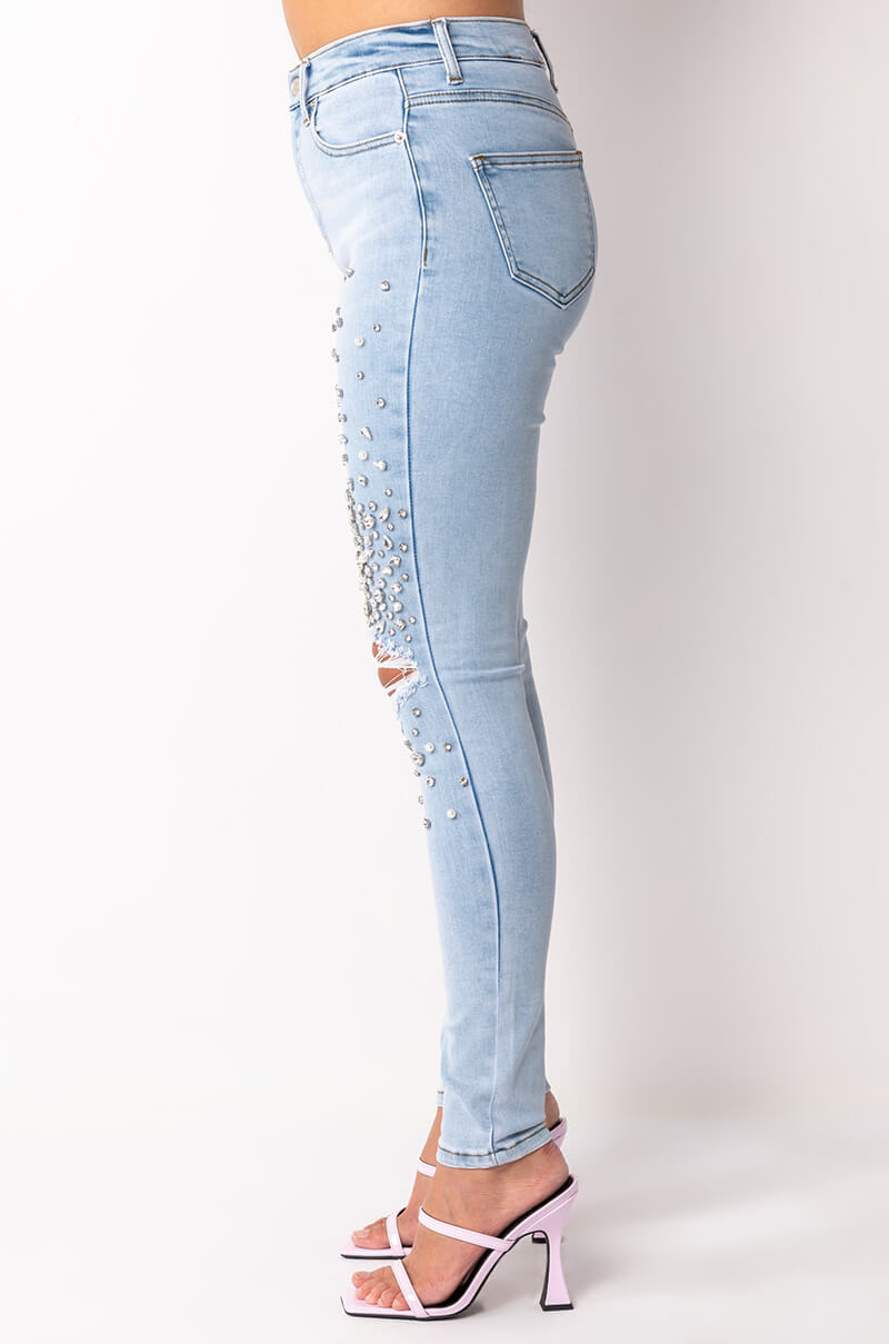 OUTTA THIS WORLD DISTRESSED RHINESTONE HIGH RISE SKINNY JEANS