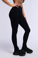 PAXTON RIBBED CROSS FRONT LEGGING IN BLACK
