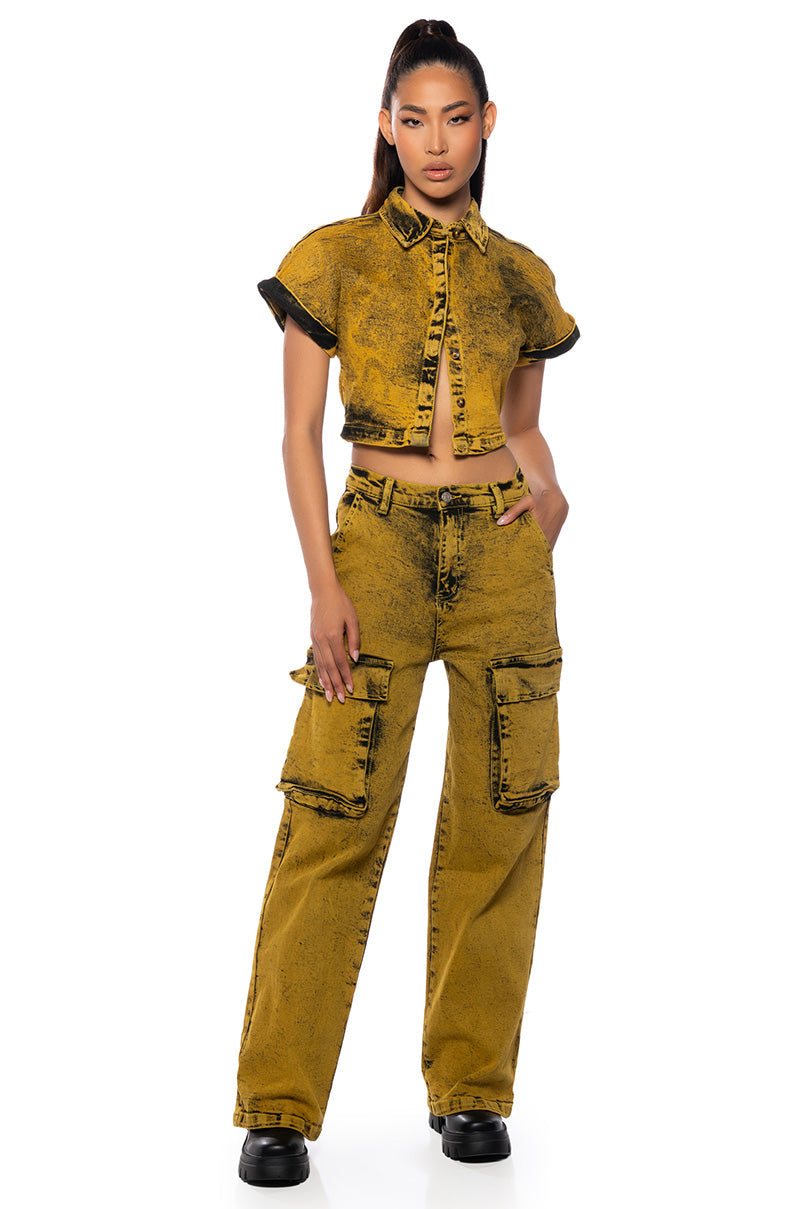 NOT IN THE MOOD CROPPED DENIM SHIRT