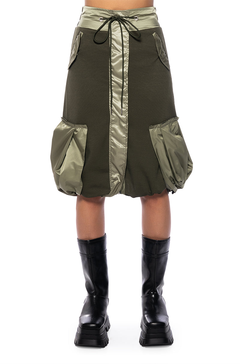 QUINCY COLOR BLOCKED MIDI SKIRT