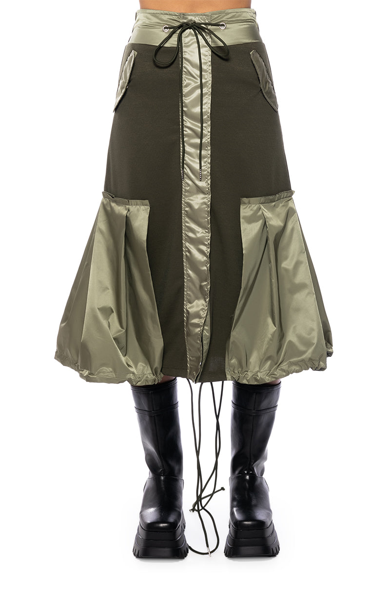 QUINCY COLOR BLOCKED MIDI SKIRT