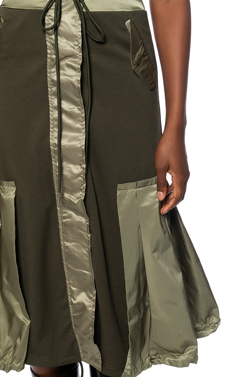 QUINCY COLOR BLOCKED MIDI SKIRT