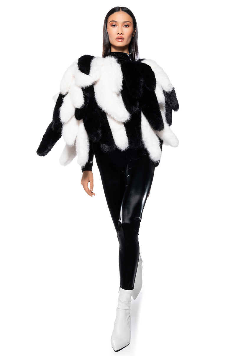 RUN THIS TOWN FAUX FUR FOX TAIL CAPE