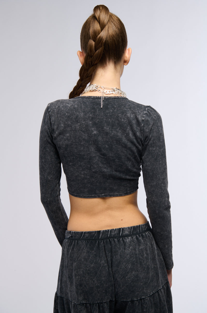 TAYA WASHED TWIST FRONT CROP TOP
