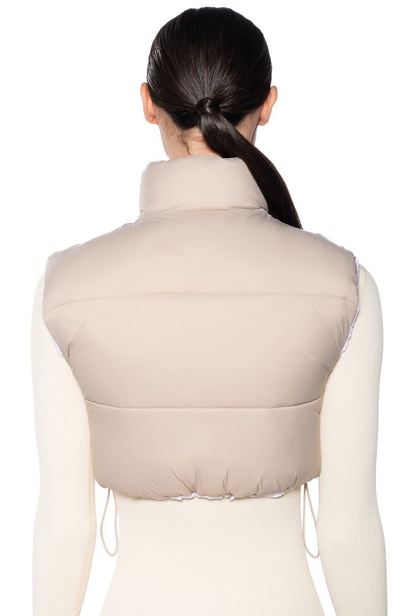 TAYLOR SAID CROP PUFFER VEST IN IVORY