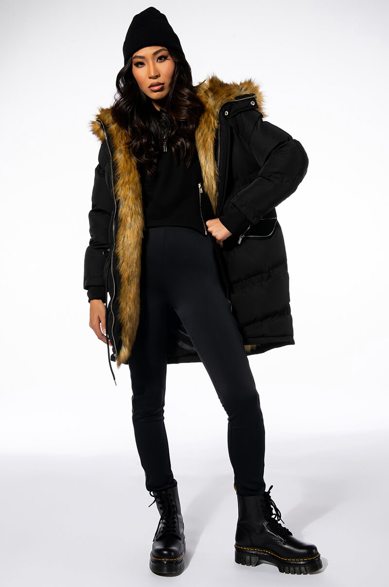 THE ULTIMATE LONG WINTER PUFFER WITH FAUX FUR