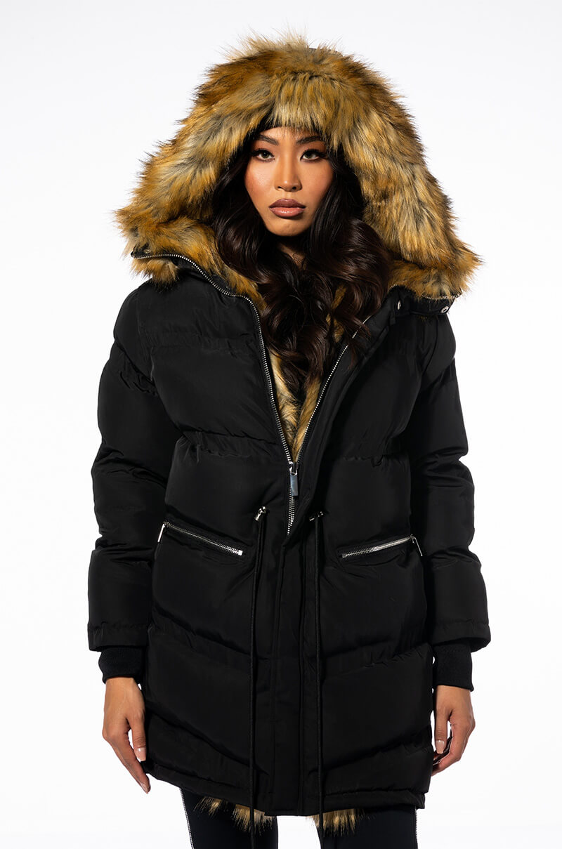 THE ULTIMATE LONG WINTER PUFFER WITH FAUX FUR