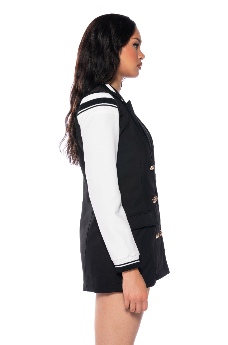 VARSITY LUXE FIT BLAZER