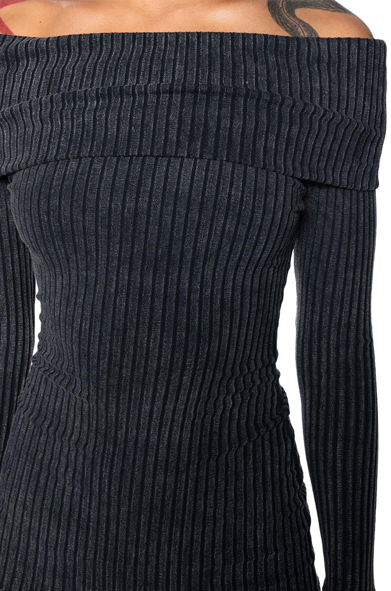 VIVIE OFF THE SHOULDER MINERAL WASH MINI DRESS