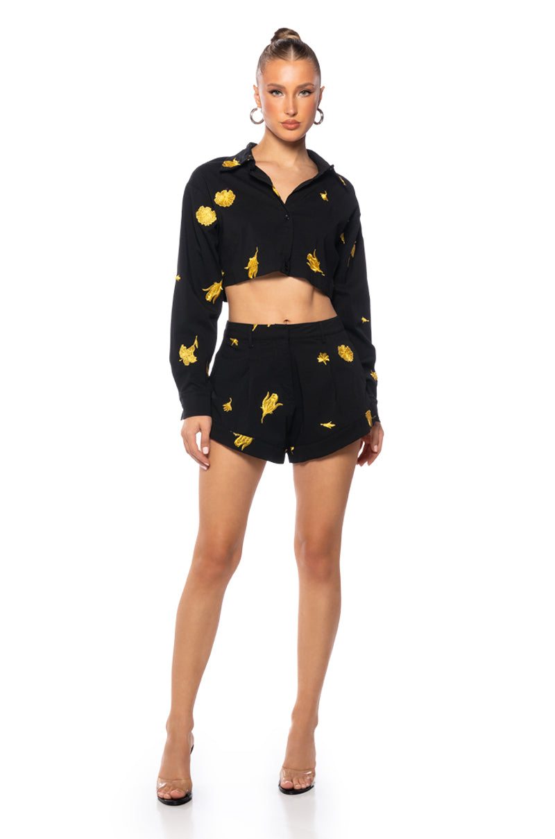 WEEKEND GETAWAY FLORAL FLOUNCE SHORT